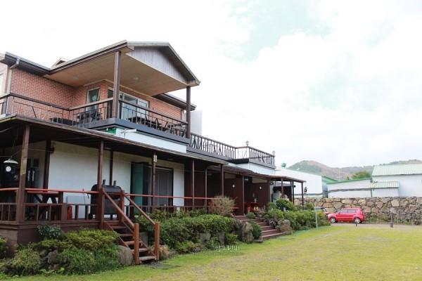 Gotjawal Geomunoreum Pension 済州市 エクステリア 写真